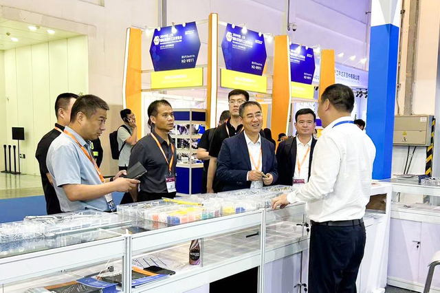 Anchor products showcased during hardware fair