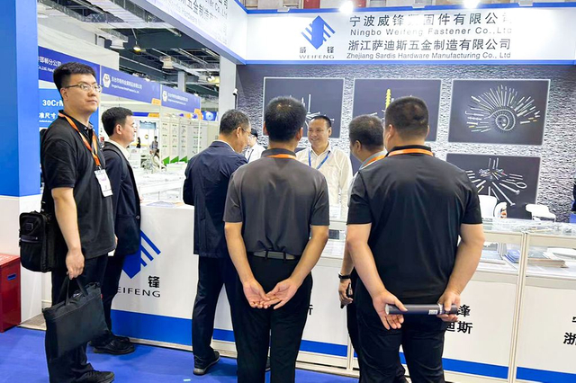 Nuts supplier cooperation meeting with business partners